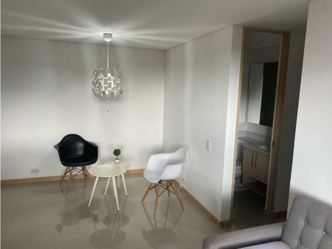 Apartamento de 2 alcobas en arriendo en Suramérica, Medellín, 65 m² · foto 7 de 20