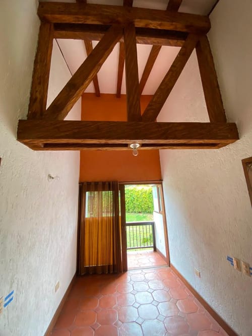 Casa de 4 alcobas en arriendo en Guayabito, Rionegro, 300 m² · foto 6 de 19