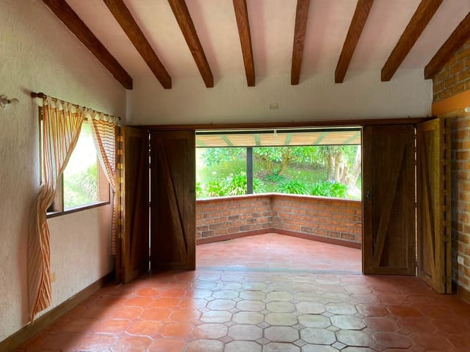 Casa de 4 alcobas en arriendo en Guayabito, Rionegro, 300 m² · foto 10 de 19