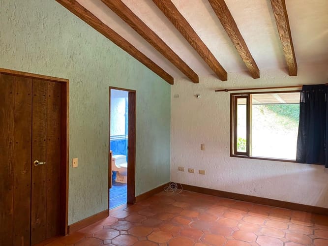 Casa de 4 alcobas en arriendo en Guayabito, Rionegro, 300 m² · foto 11 de 19
