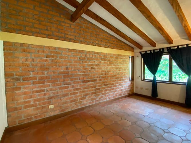 Casa de 4 alcobas en arriendo en Guayabito, Rionegro, 300 m² · foto 7 de 19