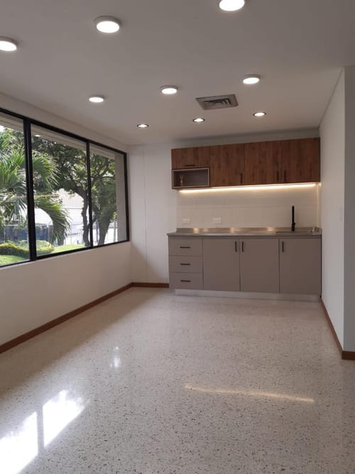 Oficina en arriendo en La Flora, Cali, 422 m² · foto 18 de 24