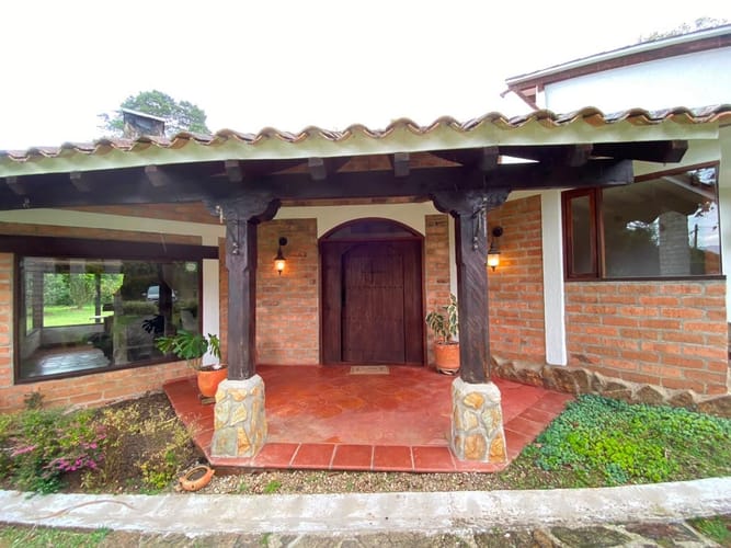 Casa de 4 alcobas en arriendo en Guayabito, Rionegro, 300 m² · foto 17 de 19