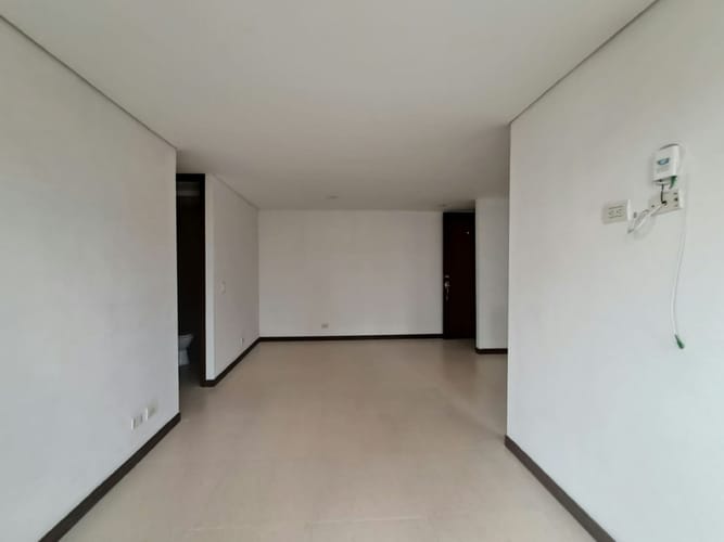 Apartamento de 3 alcobas en venta en Loma De La Doctora, Sabaneta, 68 m² · foto 9 de 24