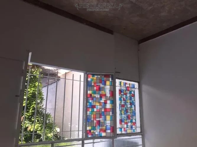 Casa en alquiler, 4 dormitorios, 1 baño, patio con parrillero. Union. · Foto 4