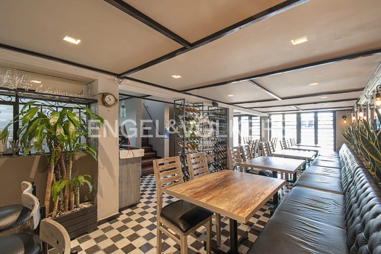 Casa de 3 alcobas en venta en Pontevedra, Bogotá, 268 m² · foto 3 de 16