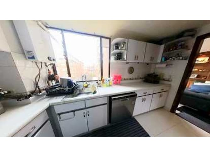 Apartamento de 3 alcobas en venta en Colina Campestre, Bogotá, 122 m² · foto 12 de 24