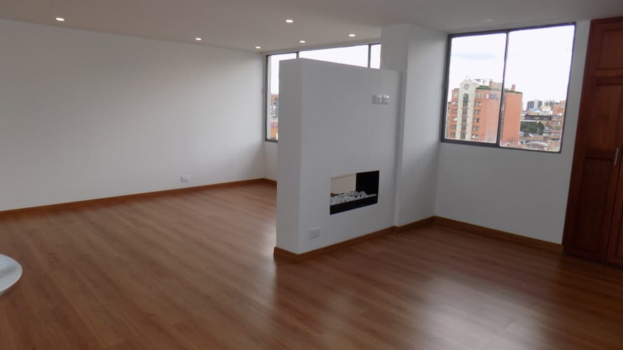 Apartamento de 2 alcobas en arriendo en Santa Barbara Central, Bogotá, 76 m² · foto 8 de 17