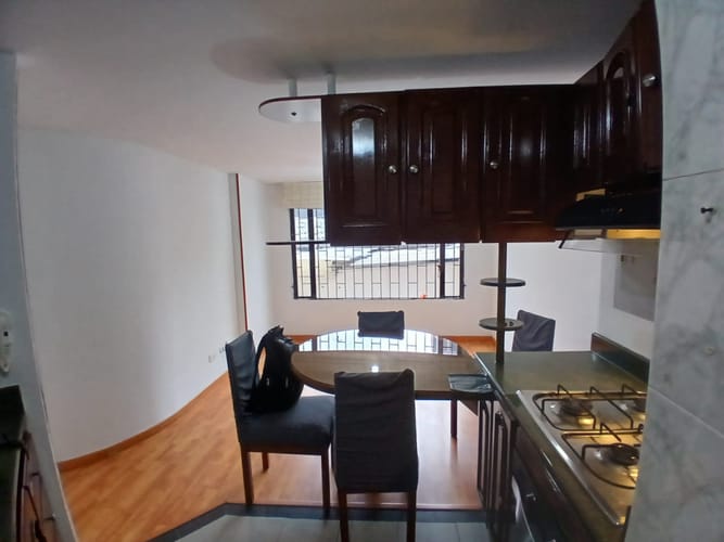 Apartamento de 2 alcobas en arriendo en San Luis, Bogotá, 60 m² · foto 2 de 18