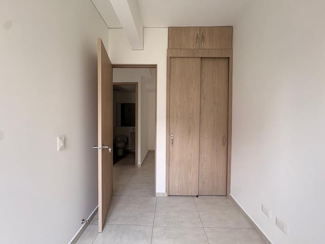 Apartamento de 3 alcobas en arriendo en Tres Esquinas, Sabaneta, 67 m² · foto 10 de 12