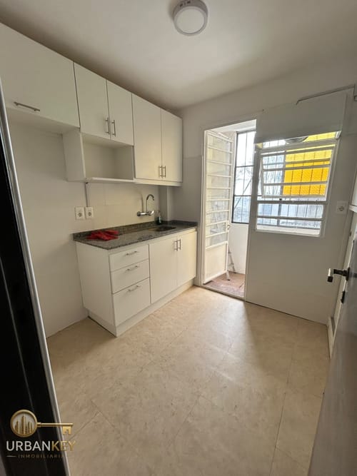 ALQUILER DE APARTAMENTO DE 2 DORMITORIOS EN MAROÑAS · Foto 1