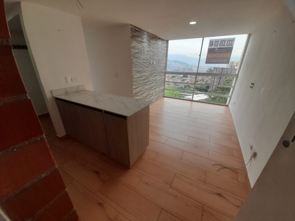 Apartamento en Arriendo en Maria Auxiliadora, Sabaneta