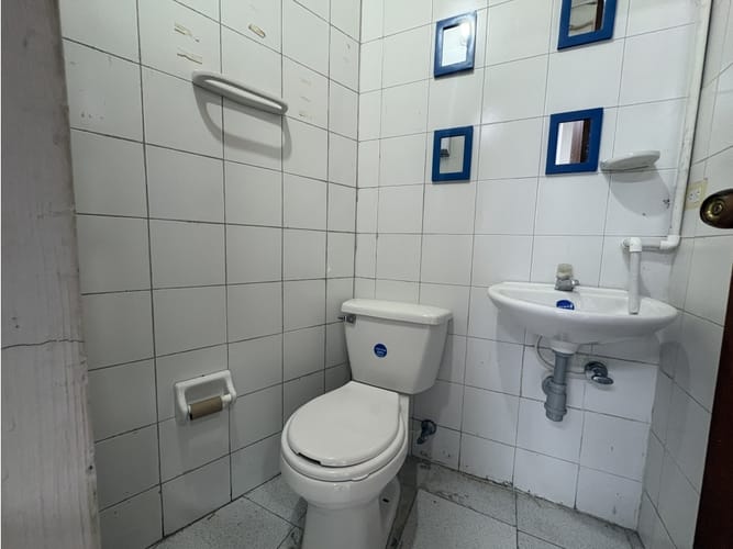 Oficina en arriendo en El Poblado, Medellín, 130 m² · foto 11 de 12