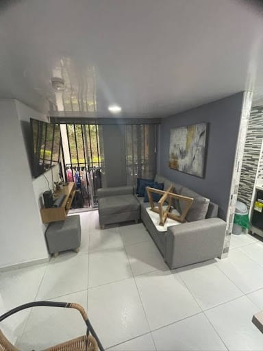 Apartamento de 3 alcobas en arriendo en El Salado, Envigado, 56 m² · foto 3 de 7