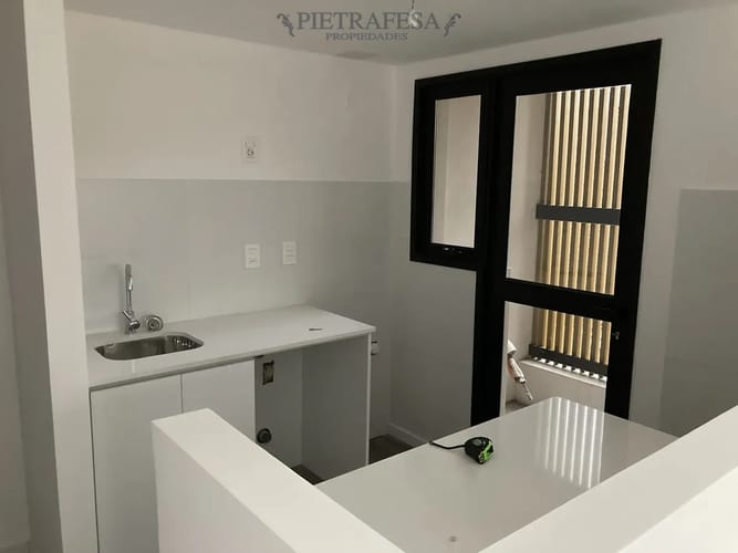 Apartamento en alquiler, 2 dormitorios, 1 baño, terraza. Prado. · Foto 5