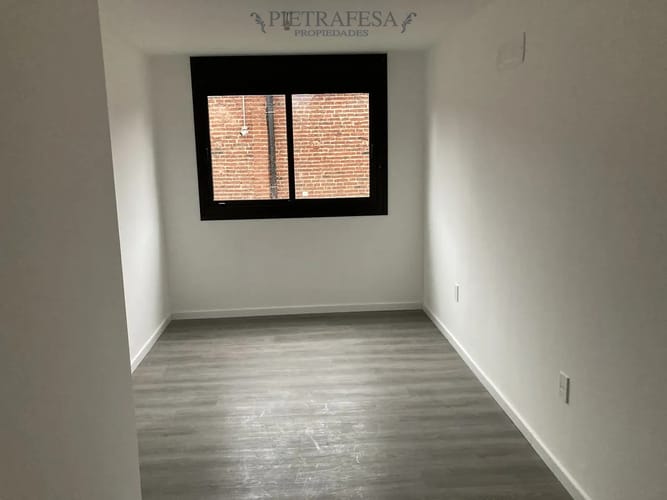 Apartamento en alquiler, 2 dormitorios, 1 baño, terraza. Prado. · Foto 8