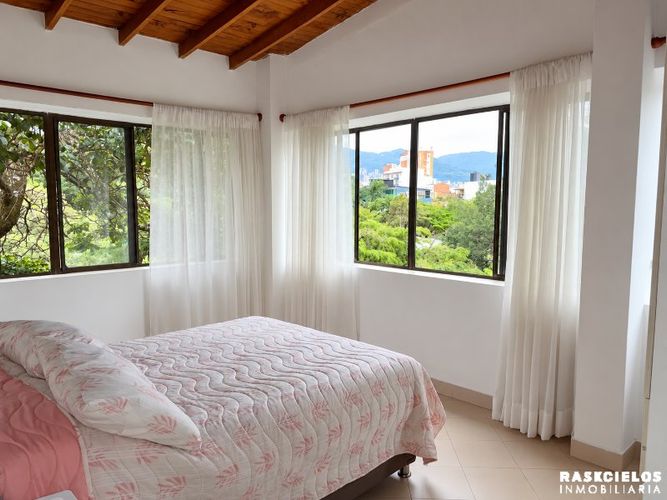 Apartamento de 3 alcobas en venta en San Joaquín, Medellín, 103 m² · foto 10 de 11