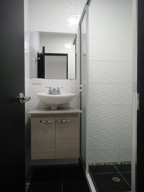 Apartamento de 8 alcobas en venta en El Limonar, Cali, 340 m² · foto 7 de 23