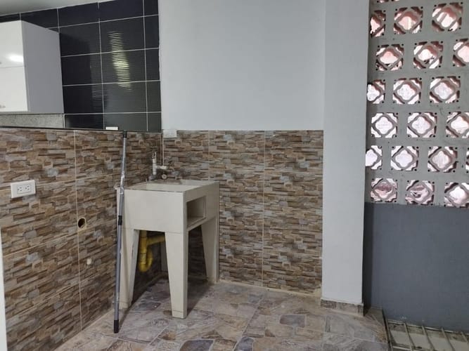 Apartamento de 8 alcobas en venta en El Limonar, Cali, 340 m² · foto 10 de 23