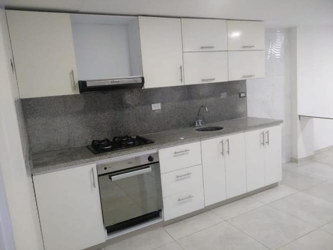 Apartamento de 8 alcobas en venta en El Limonar, Cali, 340 m² · foto 20 de 23