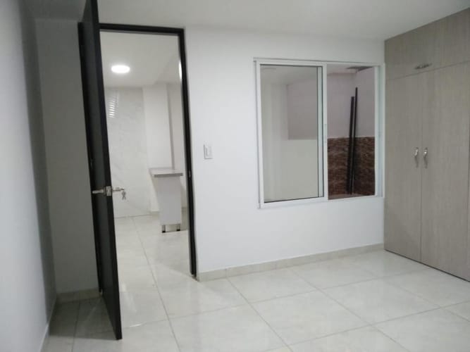 Apartamento de 8 alcobas en venta en El Limonar, Cali, 340 m² · foto 22 de 23