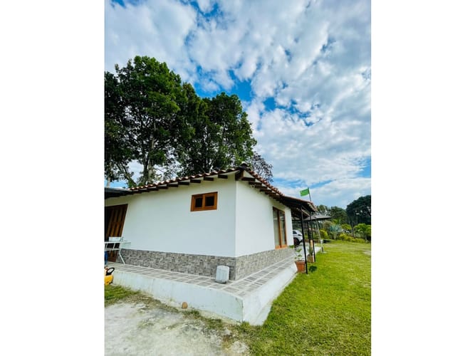 Casa de 5 alcobas en venta en Pueblo Tapao, Armenia, 185 m² · foto 5 de 24