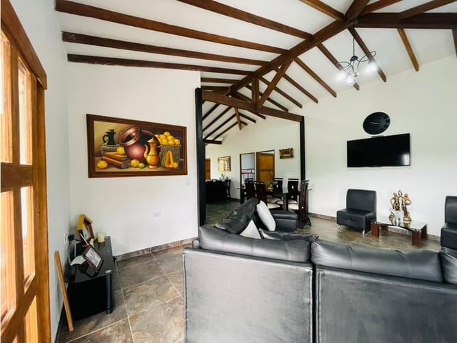 Casa de 5 alcobas en venta en Pueblo Tapao, Armenia, 185 m² · foto 15 de 24