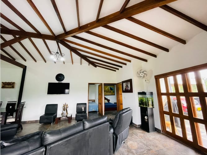 Casa de 5 alcobas en venta en Pueblo Tapao, Armenia, 185 m² · foto 17 de 24