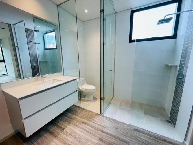 Apartamento de 2 alcobas en arriendo en Santa Maria De Los Angeles, Medellín, 90 m² · foto 2 de 12