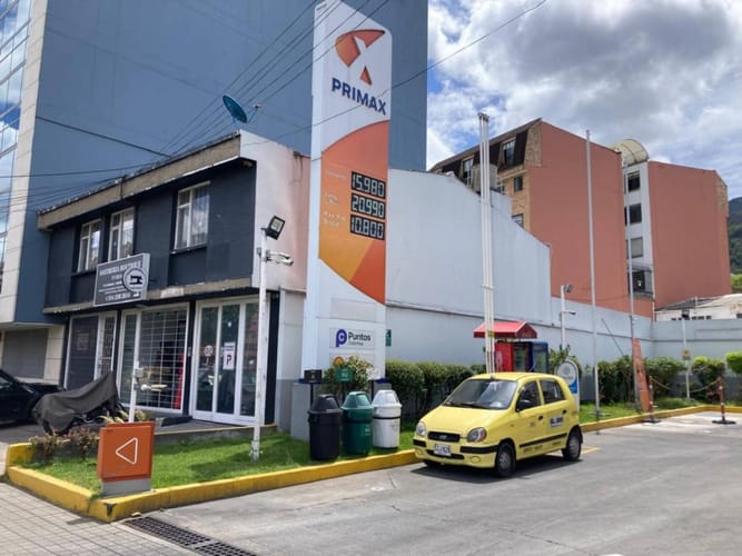 Casa en venta en Santa Barbara, Bogotá · foto 12 de 18