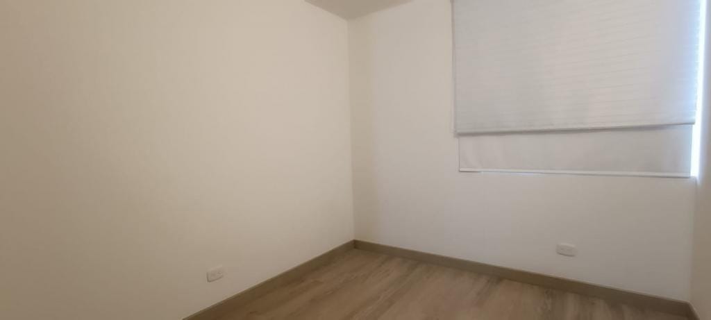 Apartamento de 3 alcobas en venta en Unicentro, Tunja, 79 m² · foto 9 de 15