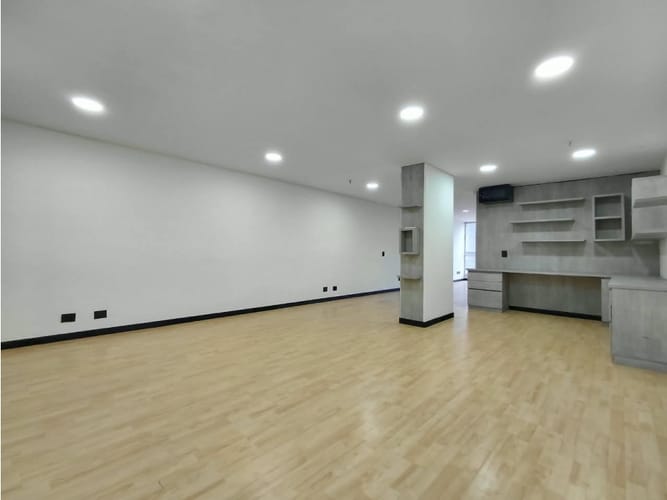 Oficina en arriendo en Mesa, Envigado, 40 m² · foto 3 de 10
