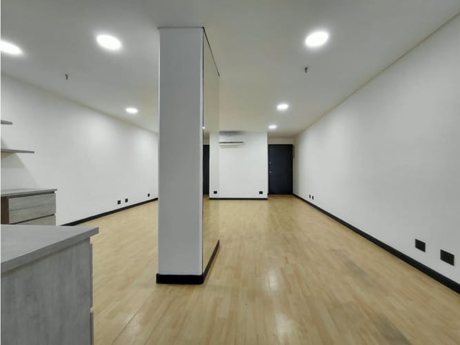 Oficina en arriendo en Mesa, Envigado, 40 m² · foto 4 de 10