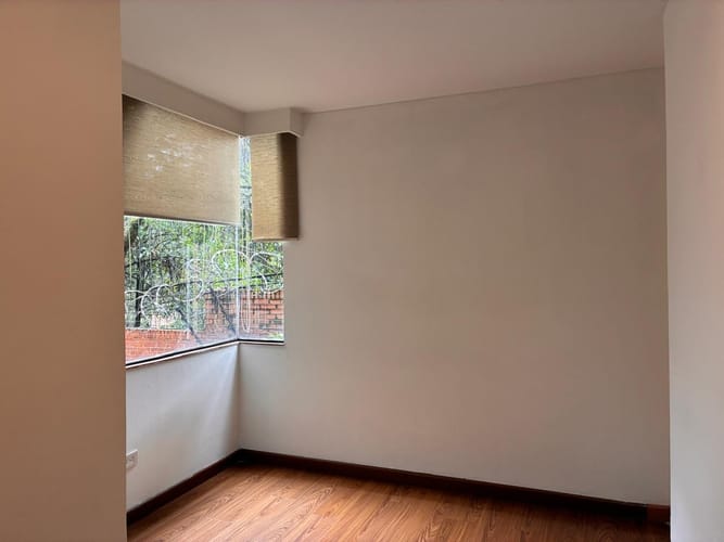 Apartamento de 2 alcobas en venta en Los Rosales, Bogotá, 55 m² · foto 17 de 19