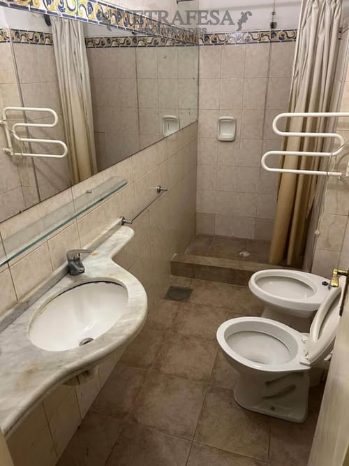 Apartamento en alquiler, 3 dormitorios, 1 baño. Cordón. · Foto 8