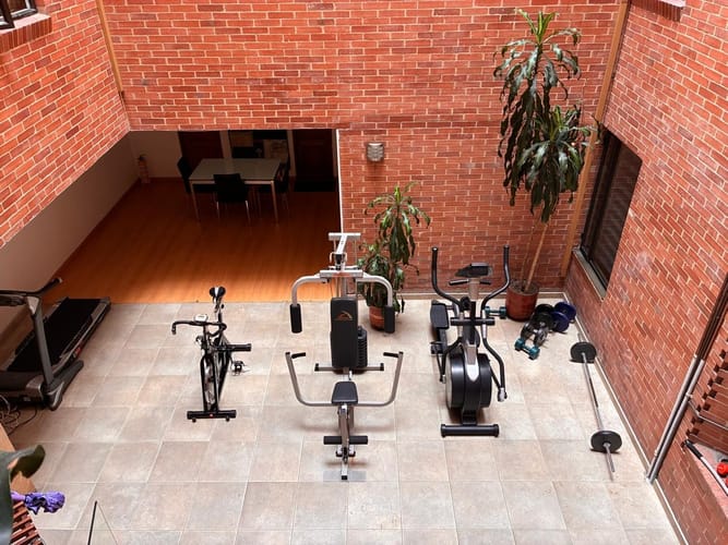 Apartamento de 2 alcobas en venta en Los Rosales, Bogotá, 55 m² · foto 3 de 19