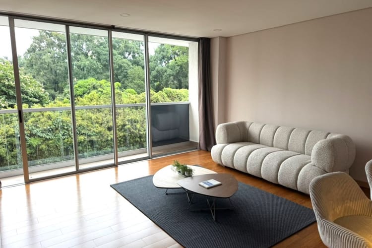 Apartamento de 1 alcoba en arriendo en El Diamante No. 2, Medellín, 63 m² · foto 2 de 7