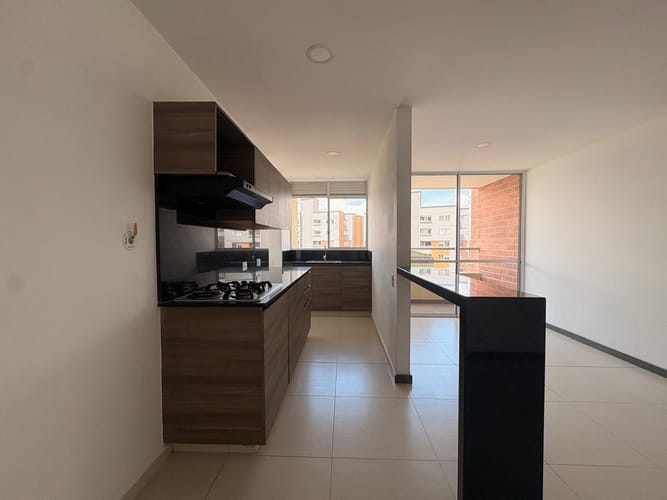 Apartamento de 3 alcobas en arriendo en Asdesillas, Sabaneta, 74 m² · foto 6 de 16