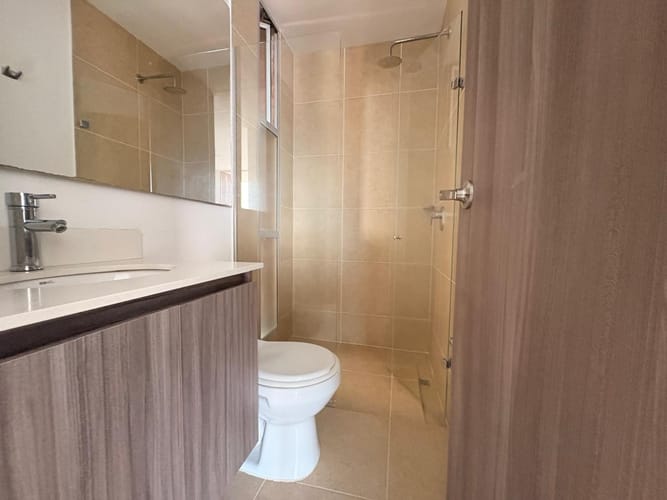 Apartamento de 3 alcobas en arriendo en Asdesillas, Sabaneta, 74 m² · foto 15 de 16