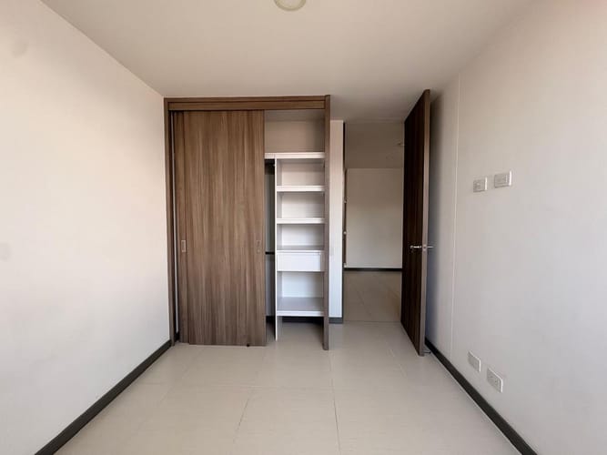 Apartamento de 3 alcobas en arriendo en Asdesillas, Sabaneta, 74 m² · foto 9 de 16