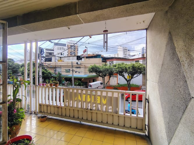 Casa de 6 alcobas en venta en Cabecera Del Llano, Bucaramanga, 340 m² · foto 18 de 24
