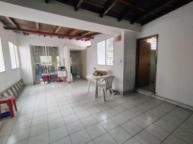 Casa de 6 alcobas en venta en Cabecera Del Llano, Bucaramanga, 340 m² · foto 22 de 24