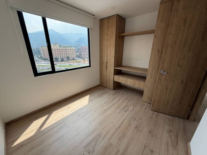 Apartamento de 2 alcobas en venta en Chico Norte, Bogotá, 68 m² · foto 11 de 19