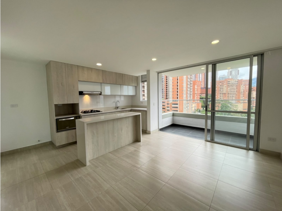 Apartamento en Arriendo en El Carmelo II, Sabaneta