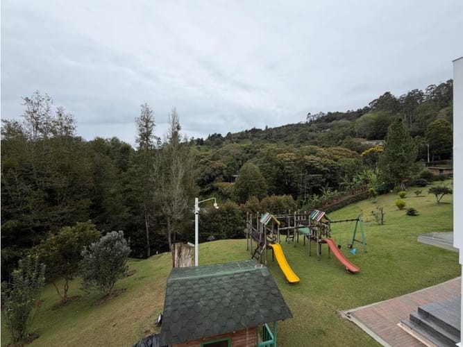 Casa de 4 alcobas en venta en Pantanillo, El Retiro, 830 m² · foto 15 de 24