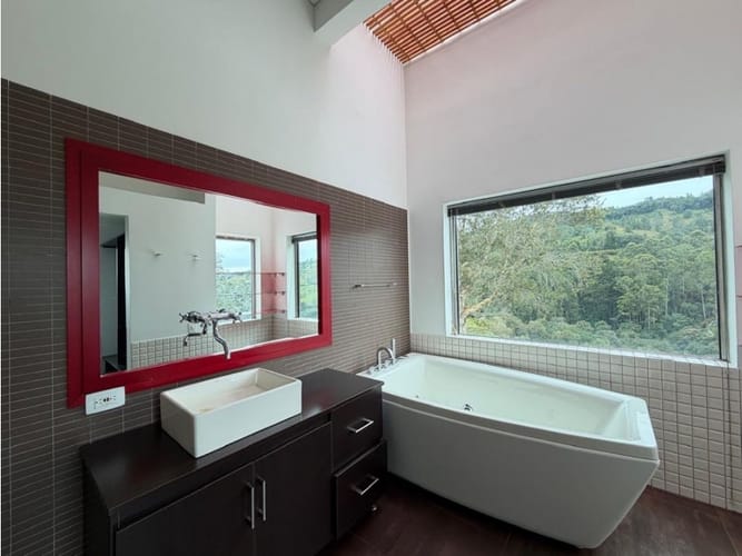 Casa de 4 alcobas en venta en Pantanillo, El Retiro, 830 m² · foto 18 de 24