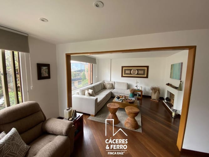 Apartamento en venta en Santa Barbara, Bogotá · foto 2 de 23