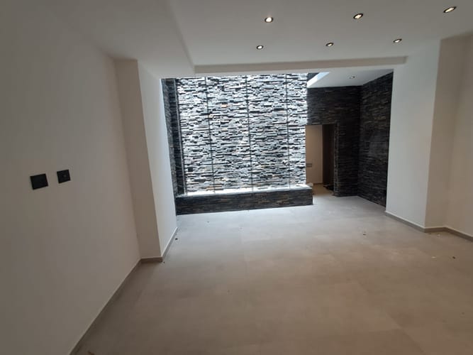 Apartamento de 2 alcobas en arriendo en Los Balsos, Medellín, 257 m² · foto 3 de 24
