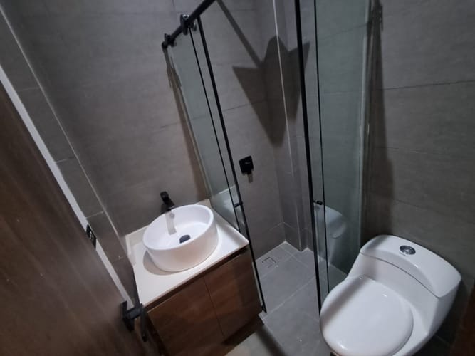 Apartamento de 2 alcobas en arriendo en Los Balsos, Medellín, 257 m² · foto 6 de 24
