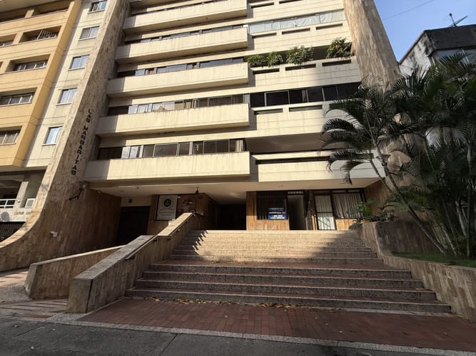 Oficina en arriendo en Versalles, Cali, 40 m² · foto 2 de 17